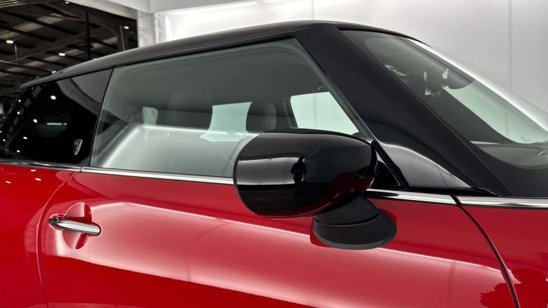 MINI Hatchback 2.0 Cooper S Exclusive 3dr Auto Petrol Hatchback